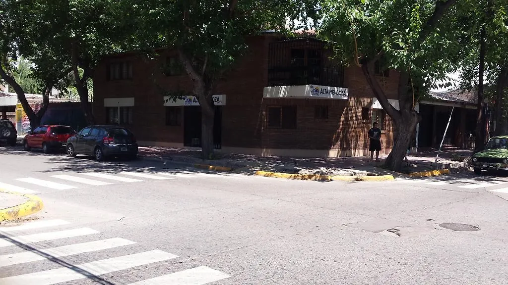 Hotel Alta Mendoza 2*,