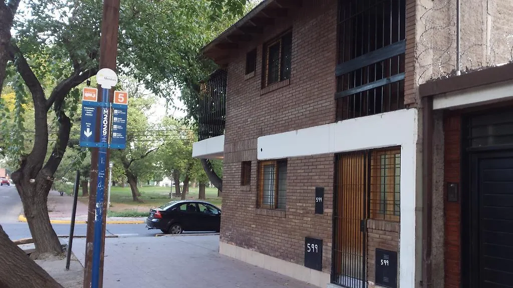 Hotel Alta Mendoza 2*,